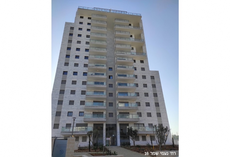 שבירו ודוראל ש. בנאות שמיר, יבנה
